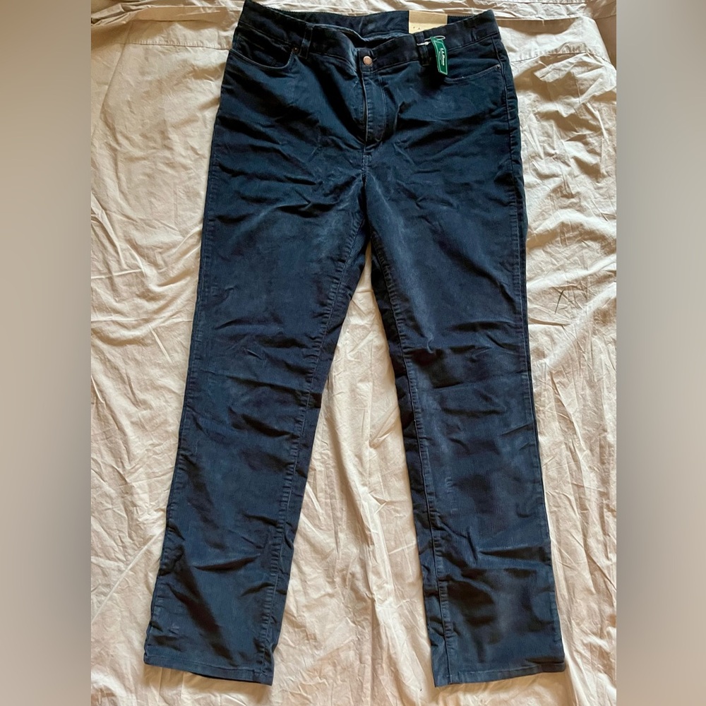 LL Bean Women's Casco Corduroy Pants, Mid-Rise Straight-Leg Sz 16 Navy NWT